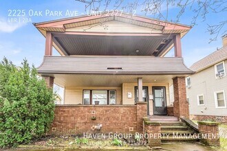 Building Photo - 2225 Oak Park Ave