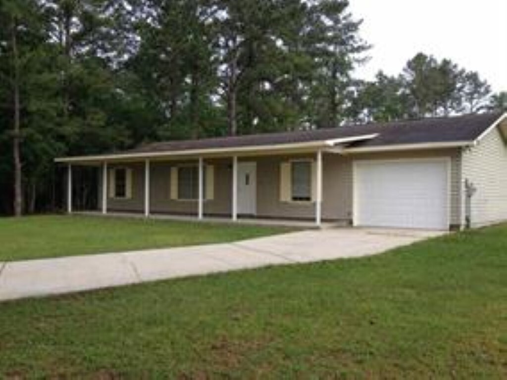 Primary Photo - 180 Coopers Pond Rd