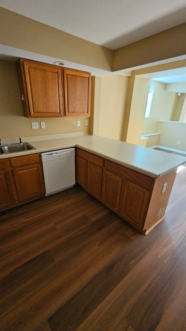 Building Photo - Black Mountain Duplex