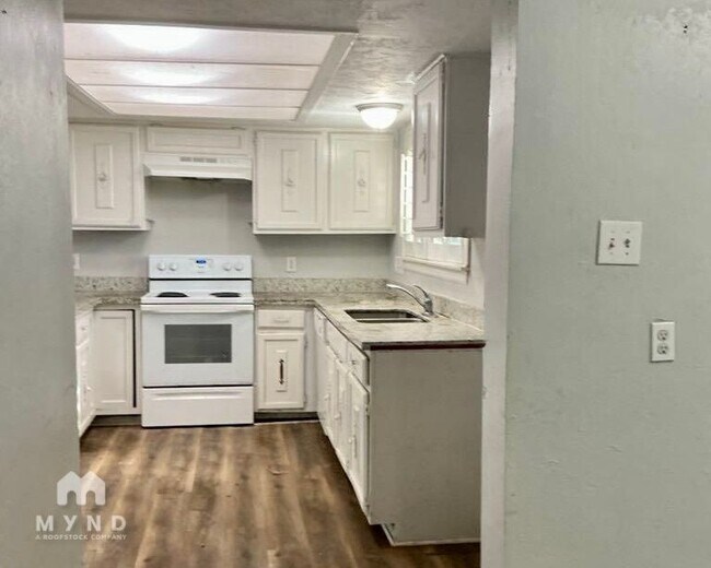 Foto del edificio - 531 Old Course Dr