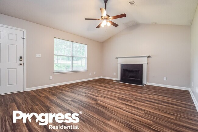 Building Photo - 153 Grand Oaks Way