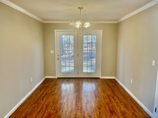 Building Photo - Huffaker Rd #240