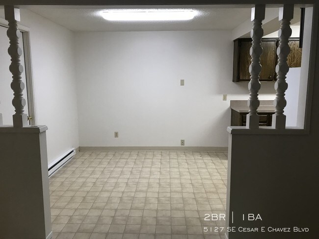 Foto del edificio - 5127 SE Cesar Estrada Chavez Blvd