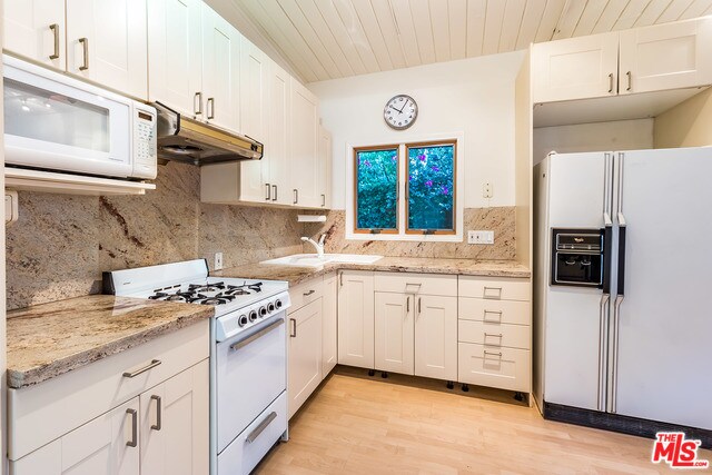 ¡cocina - 9837 Easton Dr