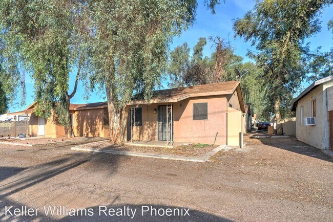 Building Photo - 2 br, 1 bath House - 9316 East Balsam Aven...