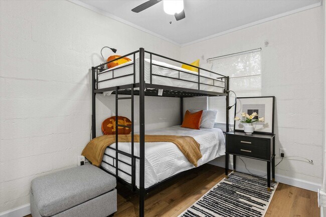 Foto del edificio - 762 Westcott St