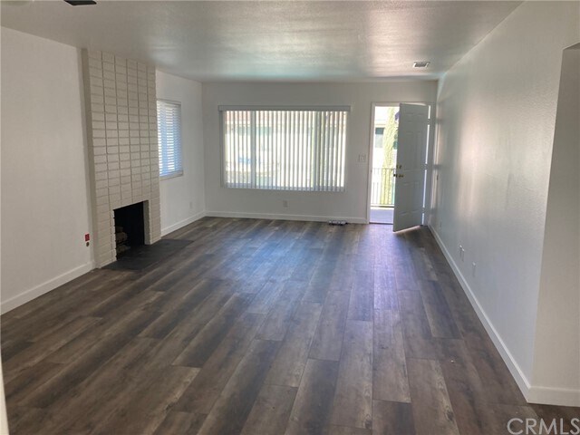 Foto del edificio - 1010 Vía Zapata