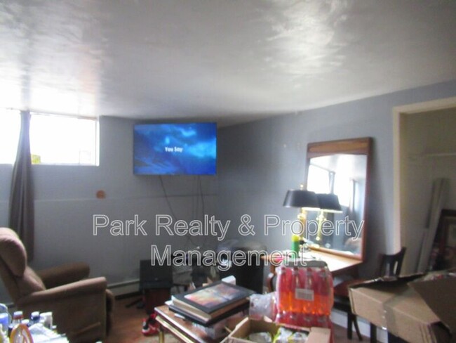 Foto del edificio - 3900.5 W 24th Ave