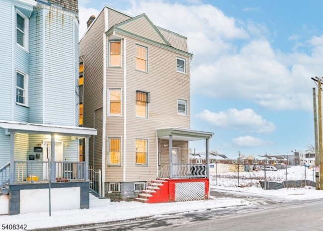 Foto del edificio - 528 S 13th St