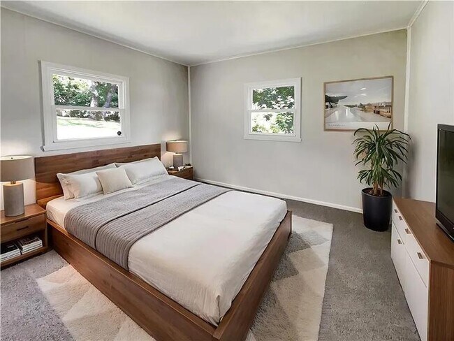 Foto del edificio - 1202 Clifton Ave