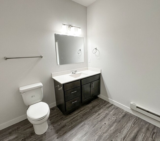 Interior Photo - The Edge at Conservancy Commons