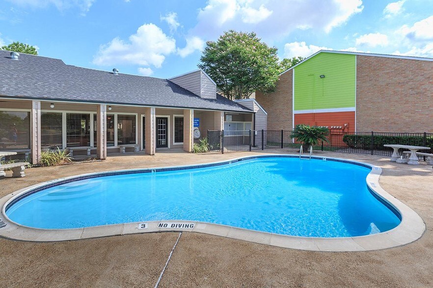 North Park Apartments Rentals Houston, TX