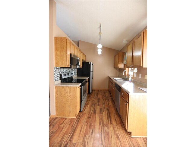 Foto del edificio - 2084 Brittany Ct