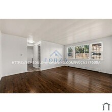 Building Photo - 3119 W Wabansia Ave