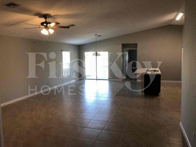 Foto del edificio - 1773 SW Cannon Ave