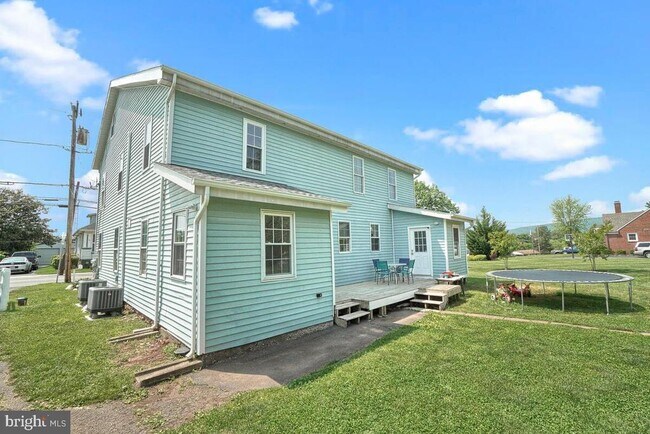 Building Photo - 8156 Rocky Ridge Rd
