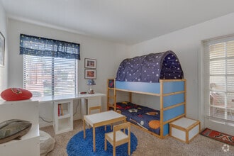 2BR, 2BA - 1,107SF - Bedroom - Glen at Mesa