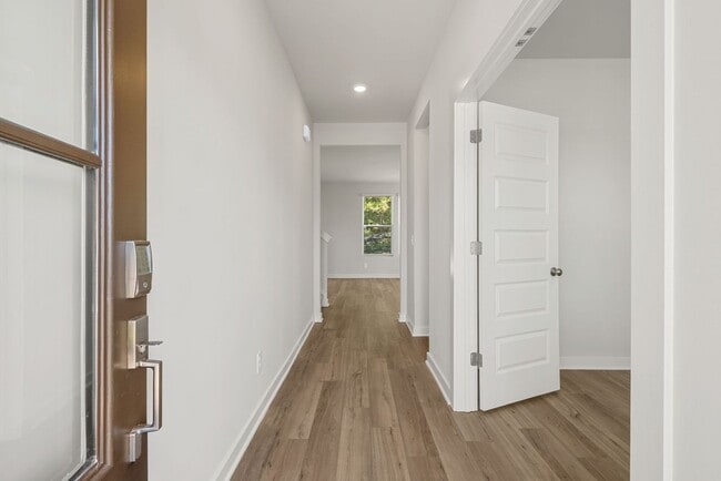 Building Photo - Pet Friendly New Construction!