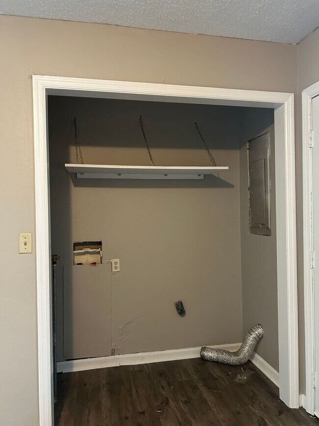 Building Photo - Duplex in Rossville GA