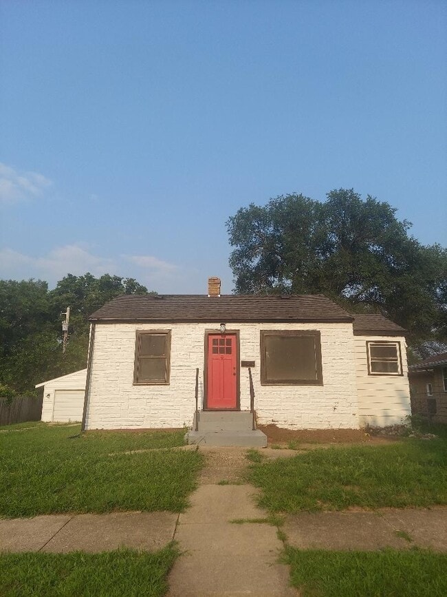 Building Photo - 3007 Huffman Blvd
