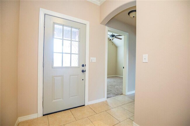 Foto del edificio - 2955 N Raven Ln