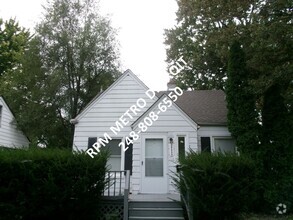 Building Photo - 20600 Kingsville St