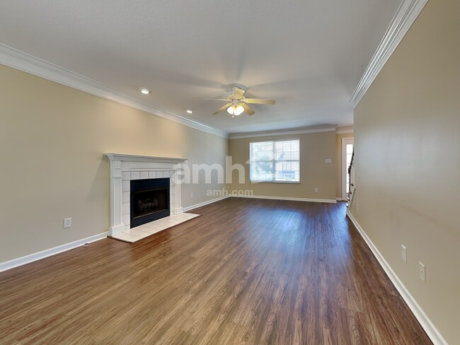 Foto del edificio - 2534 Fernbank Rd