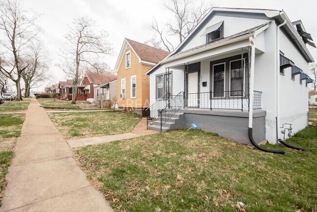 Foto del edificio - 6532 Corbitt Ave