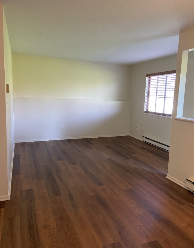 Building Photo - 3500 Rolling Green Dr