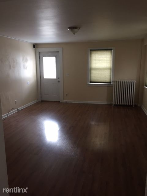 Primary Photo - 103 Orchard St