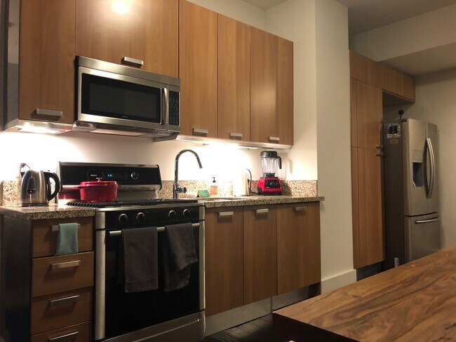 Foto del edificio - 460 S Spring St