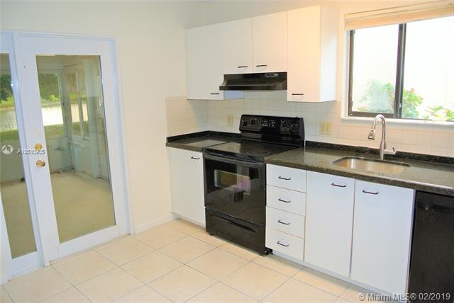 Building Photo - 6224  Country Fair Cir  F