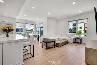 Building Photo - 1201 Rivington