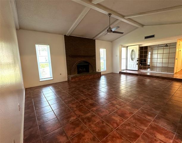 Foto del edificio - 3817 Commonwealth Dr