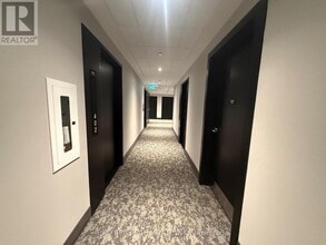 Building Photo - 185 Deerfield Rd