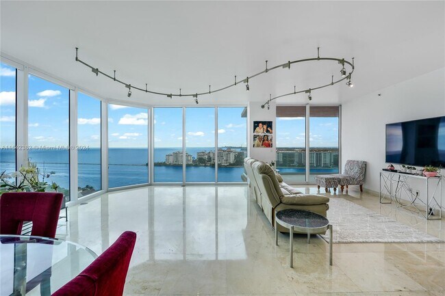 Foto del edificio - 300 South Pointe Dr