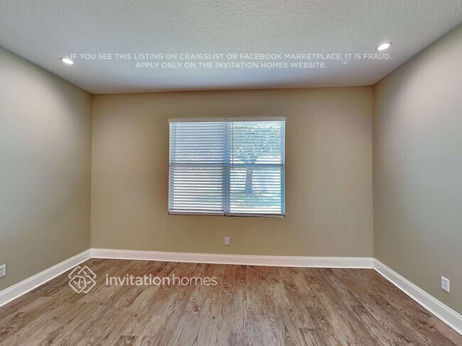 Building Photo - 4150 Caparosa Cir