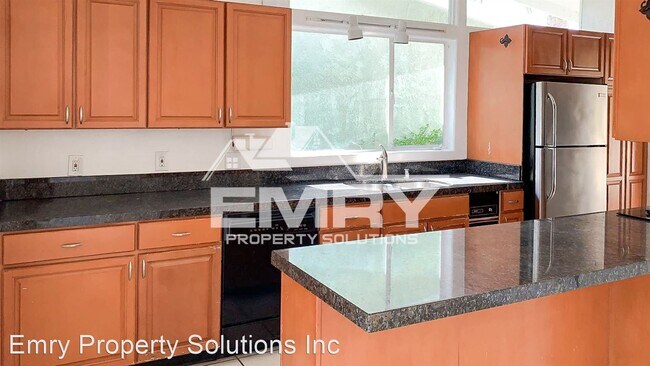 Building Photo - 3 br, 2 bath House - 71812 Magnesia Falls ...