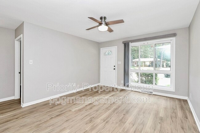 Photo - 1806 Herrin Ave Apartment