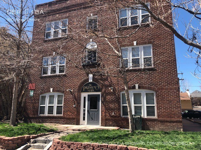 Primary Photo - 1235 N Washington St