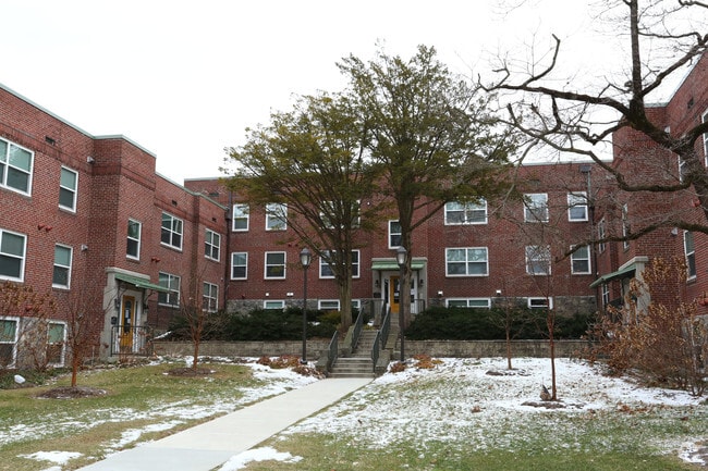 Building Photo - Roymar Apartments