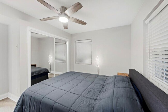 Foto del edificio - 799 Barnett St NE