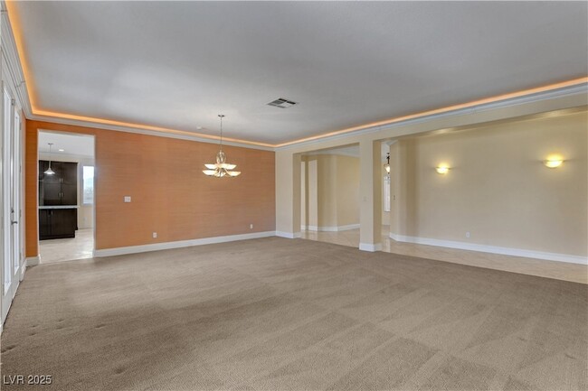 Building Photo - 493 Grassrange Ln