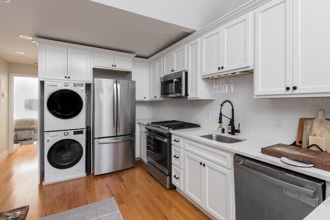 Foto del edificio - 80 Bunker Hill St