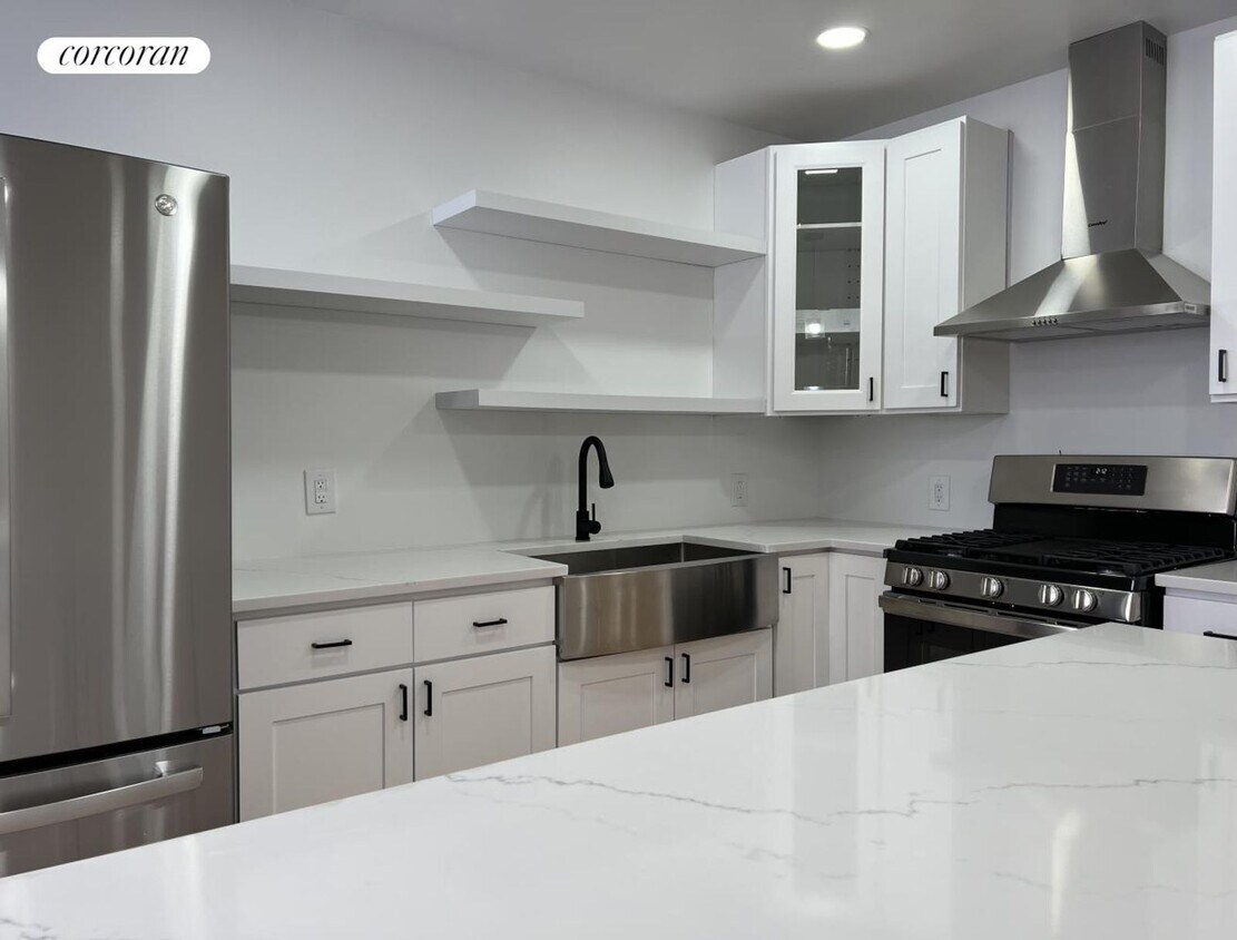 Foto principal - 1181 E 84th St