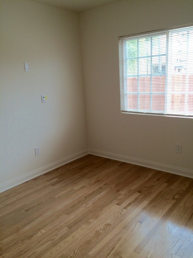 Building Photo - 4017 Higuera St