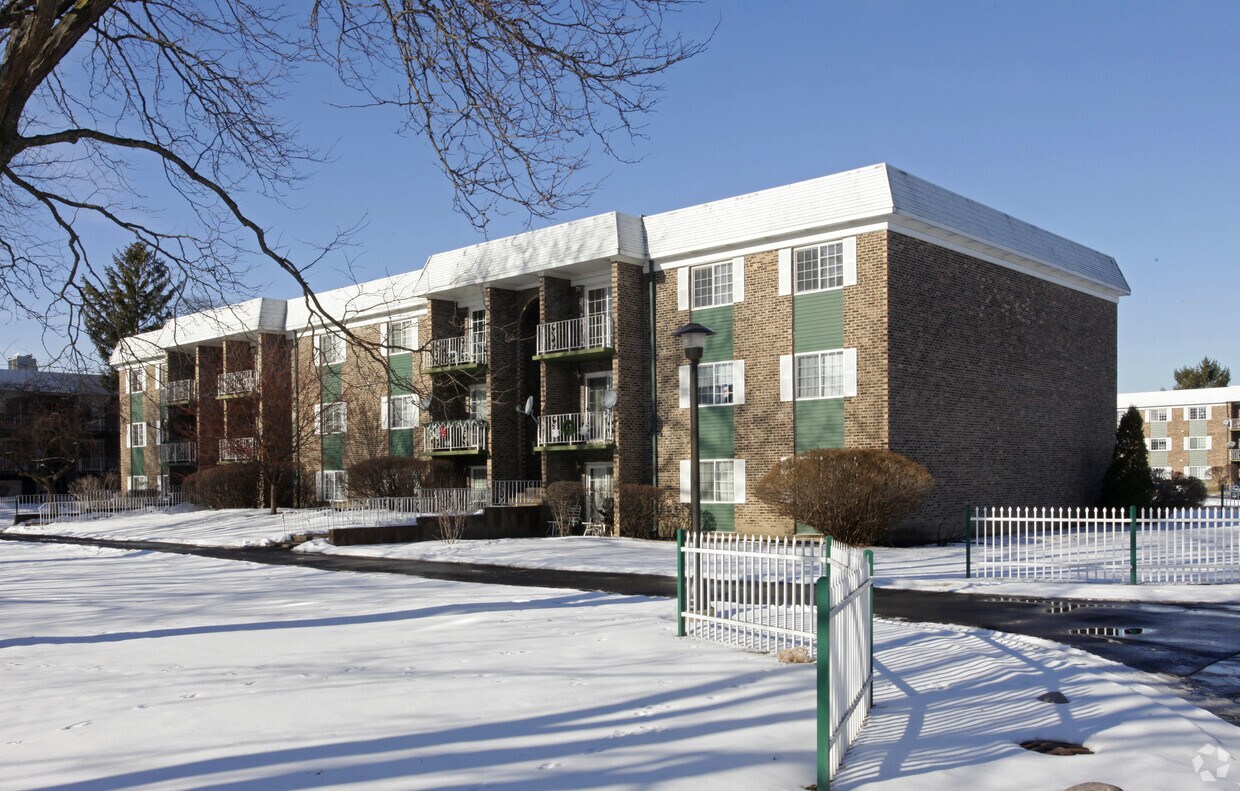 Arlington Glen Condos Apartments Arlington Heights Il Apartments Com
