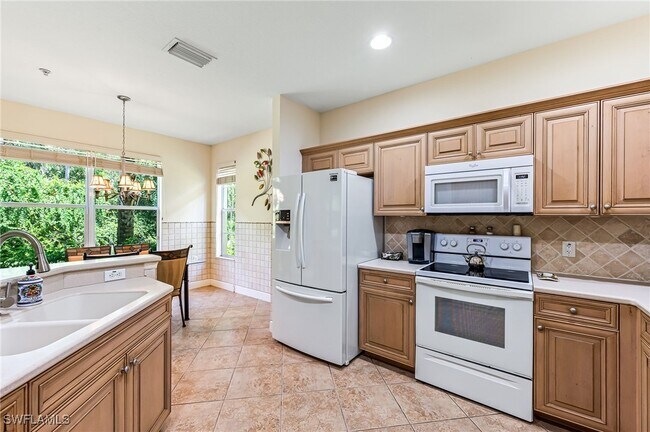 Foto del edificio - 26437 Lucky Stone Rd