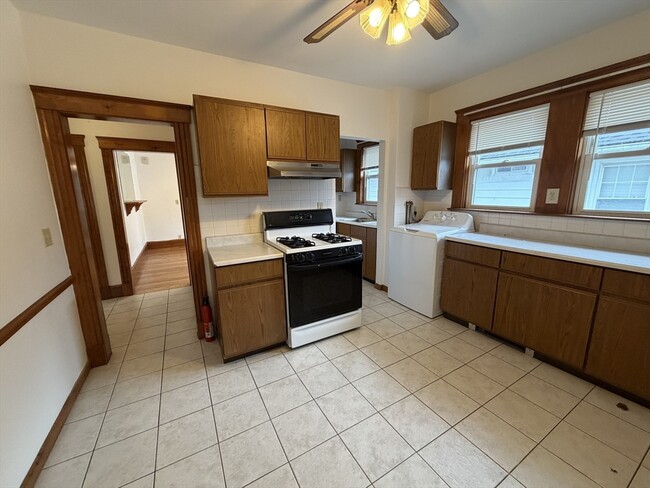 Building Photo - 227 Riverside Ave