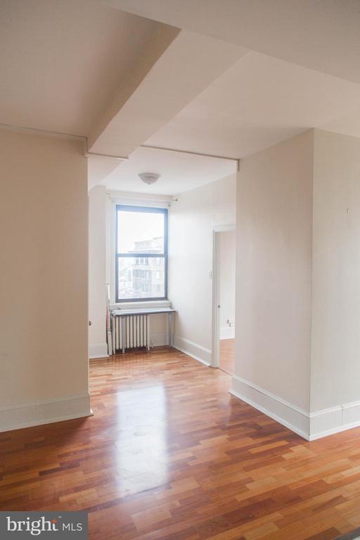 Building Photo - 1324 Locust St